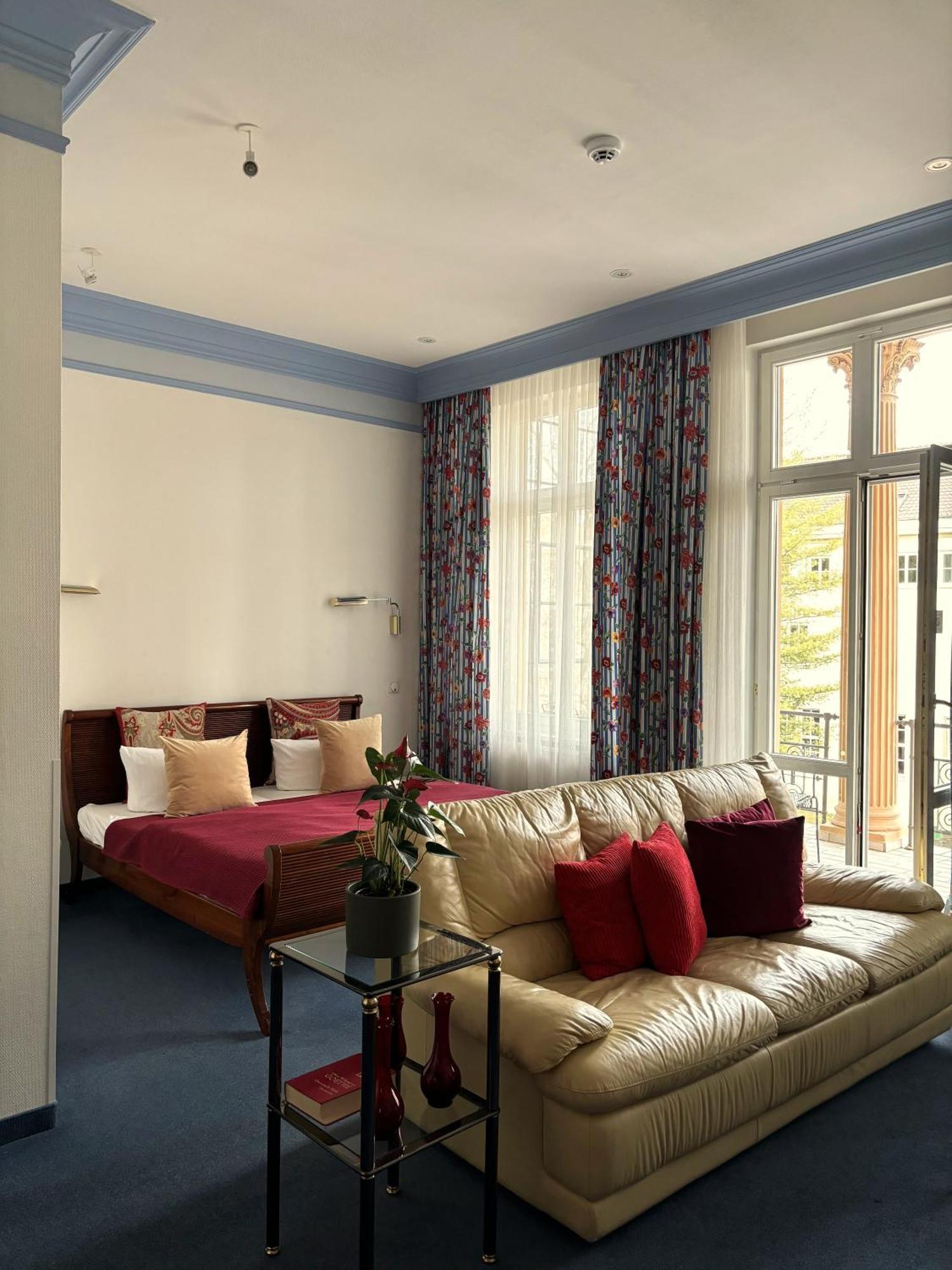 וויימר Hotel Villa Hentzel מראה חיצוני תמונה